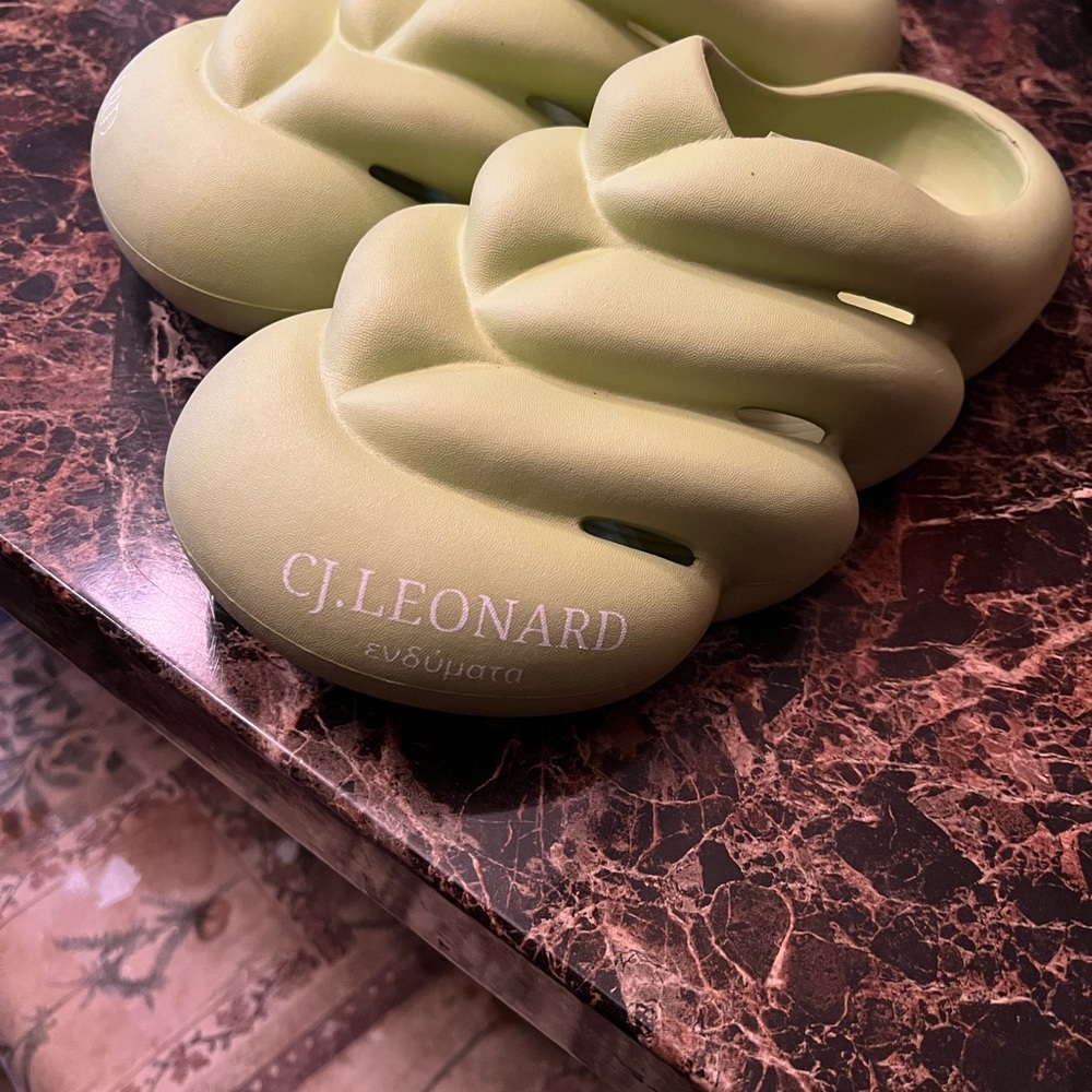 Lightweight Light Green Foam Slide Sandals